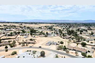 18251 Hiawatha Road, Apple Valley, CA 92307 - Photo 25
