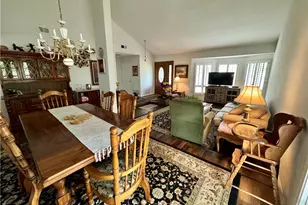 19335 Derbyshire Ln, Cerritos, CA 90703 - Photo 5