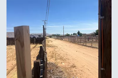 14726 Osage Road, Apple Valley, CA 92307 - Photo 43