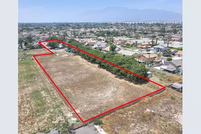 645 N Maple Avenue, Fontana, CA 92336 - Photo 3