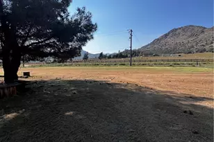 14050 Paradise Valley Rd, Caliente, CA 93518 - Photo 11