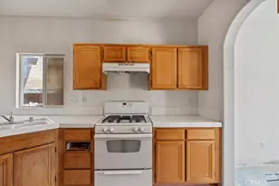 12405 Firefly Way, Victorville, CA 92392 - Photo 13