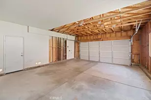 12405 Firefly Way, Victorville, CA 92392 - Photo 27