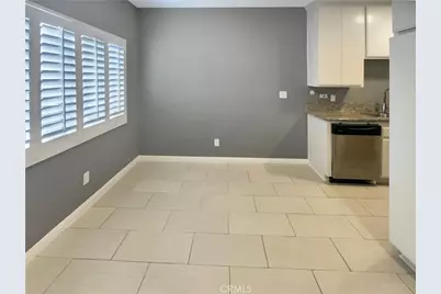 14560 Clark Street #202, Sherman Oaks, CA 91411 - Photo 5