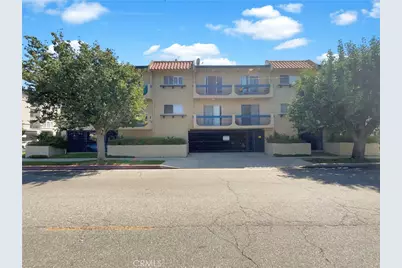 14560 Clark Street #202, Sherman Oaks, CA 91411 - Photo 1