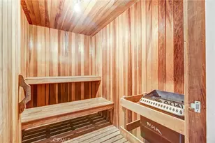 7035 Woodley Ave, Van Nuys, CA 91406 - Photo 27