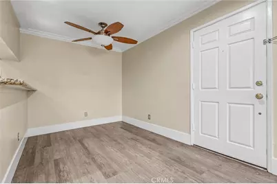 7035 Woodley Avenue #113, Van Nuys, CA 91406 - Photo 9