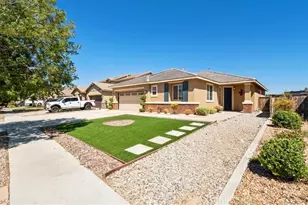 13849 Jackson St, Oak Hills, CA 92344 - Photo 3