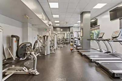 10501 Wilshire Boulevard #1103, Los Angeles, CA 90024 - Photo 31