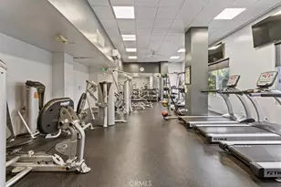 10501 Wilshire Blvd, Los Angeles, CA 90024 - Photo 31