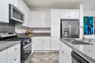 16502 Casa Grande Ave, Fontana, CA 92336 - Photo 9