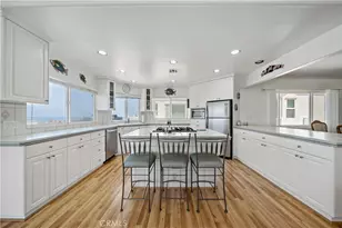 6536 Oceanview Dr, Carlsbad, CA 92011 - Photo 17