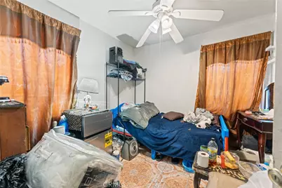 2508 Saturn Avenue, Huntington Park, CA 90255 - Photo 11