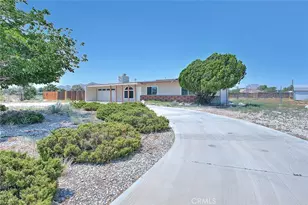 20916 Thunderbird Rd, Apple Valley, CA 92307 - Photo 5
