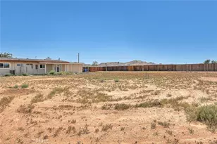 20916 Thunderbird Rd, Apple Valley, CA 92307 - Photo 43