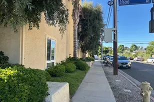 4807 Beck Ave, Valley Village, CA 91601 - Photo 21