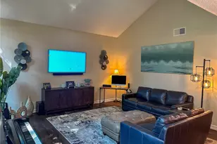 175 Arlington Dr, Claremont, CA 91711 - Photo 15