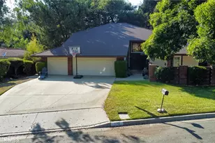 175 Arlington Dr, Claremont, CA 91711 - Photo 1