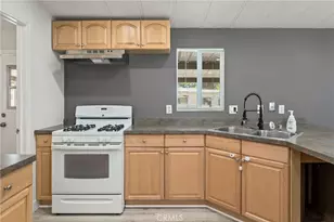 45270 Cash St, Hemet, CA 92544 - Photo 13