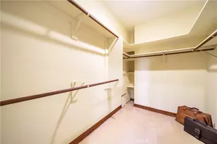 2008 S Bentley Ave, Los Angeles, CA 90025 - Photo 17