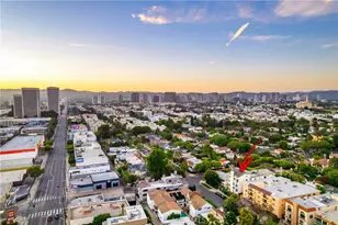 2008 S Bentley Ave, Los Angeles, CA 90025 - Photo 29