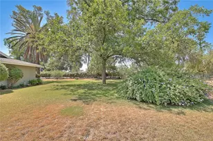 18460 Hibiscus Ave, Riverside, CA 92508 - Photo 11