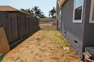 1333 Windsor Dr, San Bernardino, CA 92404 - Photo 29