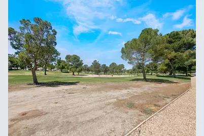 14805 Greenbriar Drive, Helendale, CA 92342 - Photo 17