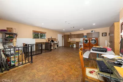 10675 Paramount Rd, Phelan, CA 92371 - Photo 29