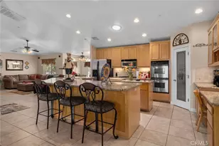 8289 Alta Mesa Rd, Oak Hills, CA 92344 - Photo 21