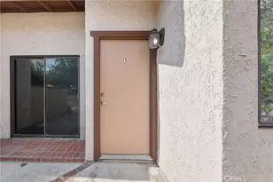 910 N Redding Way, Upland, CA 91786 - Photo 9