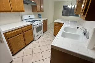 910 N Redding Way, Upland, CA 91786 - Photo 13