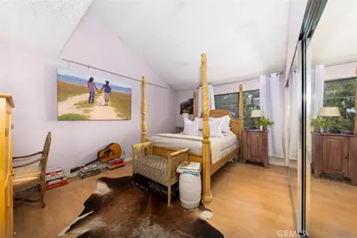 7301 Balboa Boulevard #8, Van Nuys, CA 91406 - Photo 11