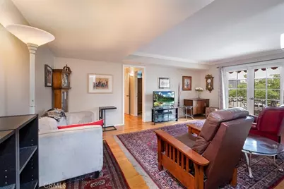 330 S Mentor Avenue #202, Pasadena, CA 91106 - Photo 7