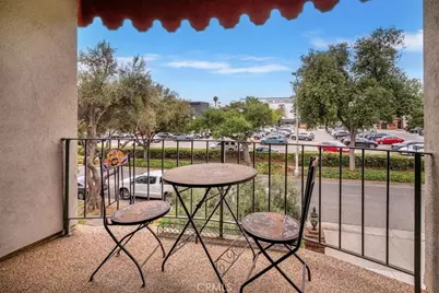 330 S Mentor Avenue #202, Pasadena, CA 91106 - Photo 13