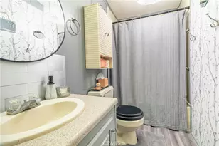 9161 Santa Fe Ave, Hesperia, CA 92345 - Photo 15