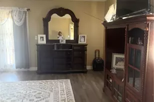 815 E 80th St, Los Angeles, CA 90001 - Photo 17