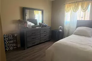 815 E 80th St, Los Angeles, CA 90001 - Photo 27