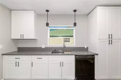 557 E Trenton, San Bernardino, CA 92404 - Photo 7