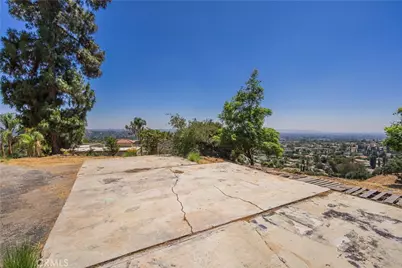 947 N Glendora Avenue, Glendora, CA 91741 - Photo 39