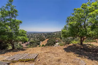 947 N Glendora Avenue, Glendora, CA 91741 - Photo 31