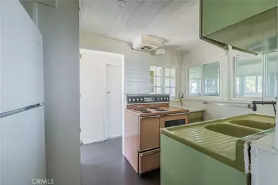 947 N Glendora Avenue, Glendora, CA 91741 - Photo 11