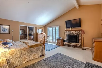 2241 N 1st Avenue, Upland, CA 91784 - Photo 21