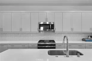 2621 E Clara Ln, Ontario, CA 91762 - Photo 9