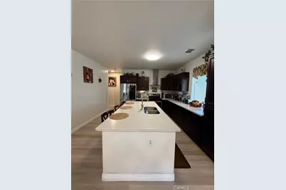 13229 Plaza Laredo Way, Victorville, CA 92395 - Photo 17