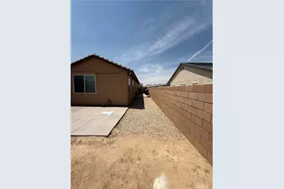 13229 Plaza Laredo Way, Victorville, CA 92395 - Photo 49