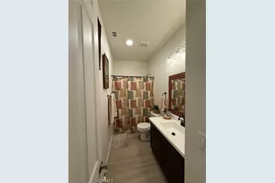 13229 Plaza Laredo Way, Victorville, CA 92395 - Photo 39