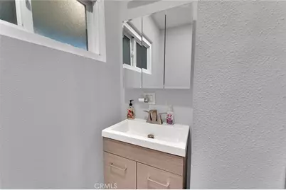 279 N 11th Avenue, Upland, CA 91786 - Photo 13