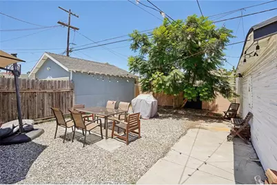 2025 W Vernon Avenue, Los Angeles, CA 90062 - Photo 27
