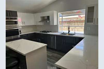 20723 Dolorosa Street, Woodland Hills, CA 91367 - Photo 17